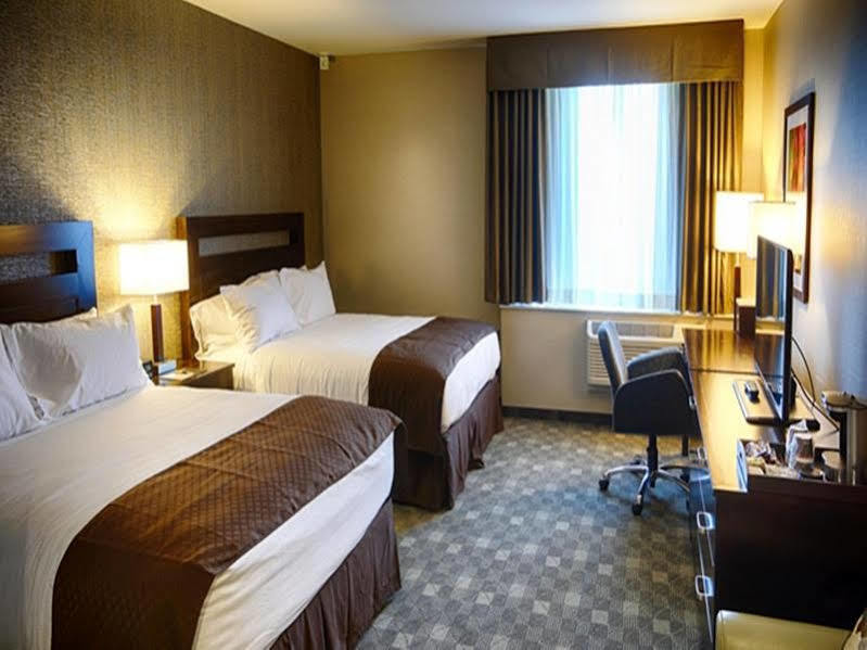 Doubletree By Hilton Lawrenceburg Hotel Exterior foto